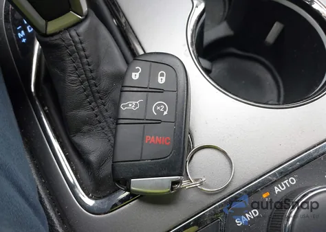 2019 Jeep Grand Cherokee High Altitude из США, поврежденный, VIN 1C4RJFCT1KC849309